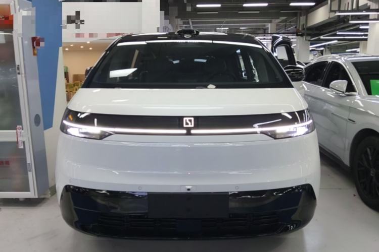Used Zeekr MIX 2025 Intelligent Driving Version Front