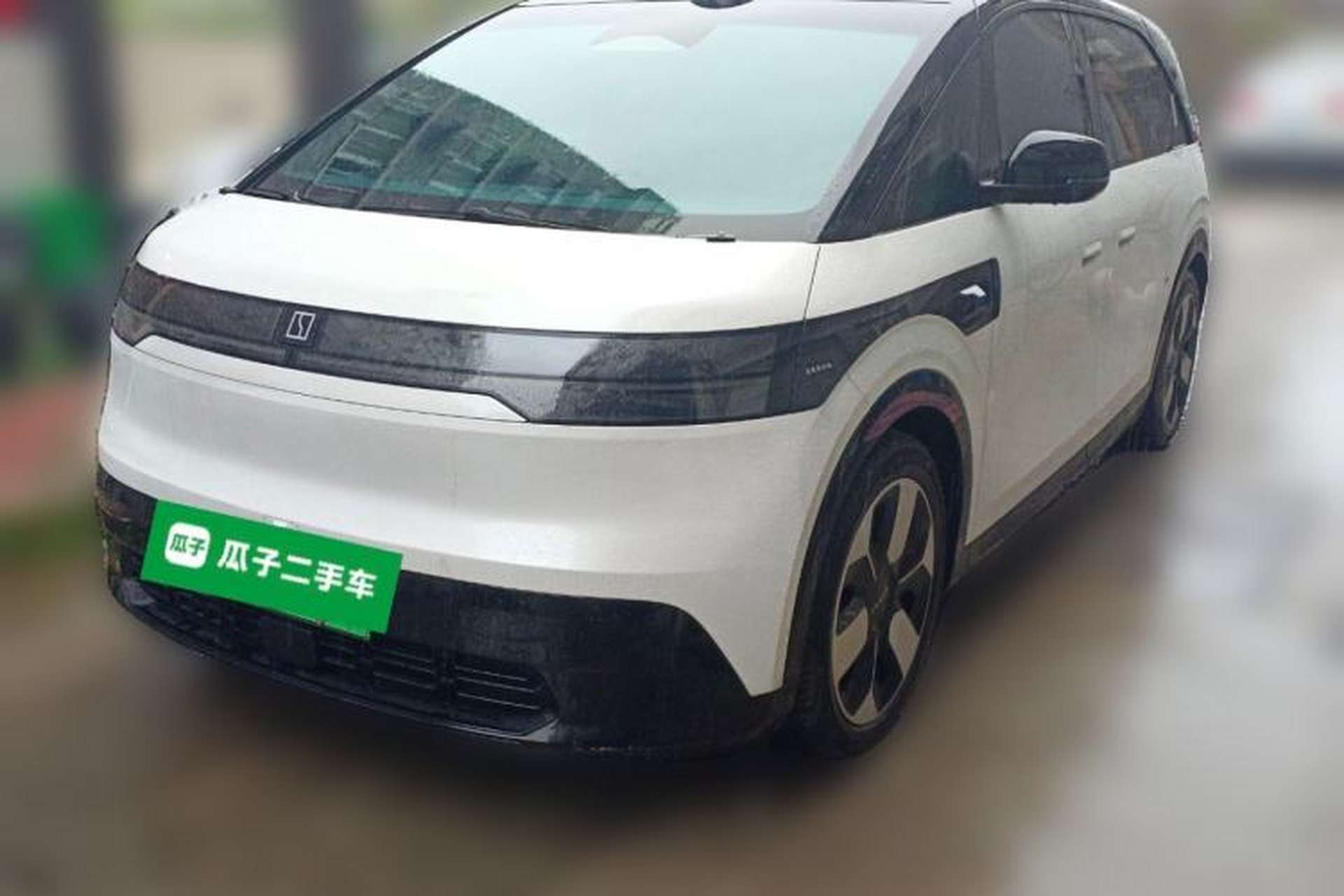 Used Zeekr MIX 2025 Long-Range Intelligent Driving Edition Front Left 45 Deg