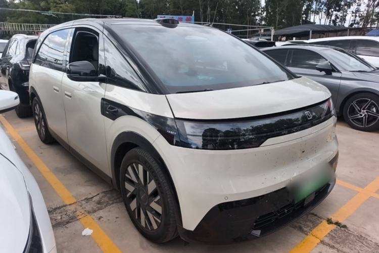Used Zeekr MIX 2025 Long-Range Intelligent Driving Edition Front Right 45 Deg