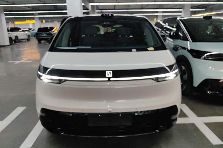 Used Zeekr MIX 2025 Intelligent Driving Version Front