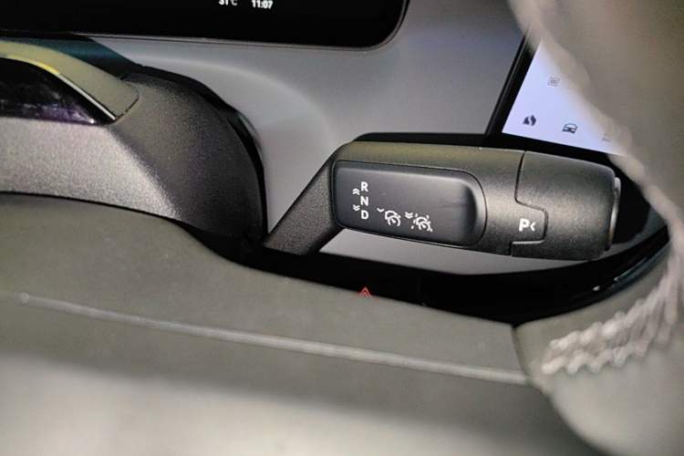 Used Zeekr MIX 2025 Intelligent Driving Version Gear Lever