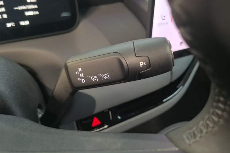 Used Zeekr MIX 2025 Intelligent Driving Version Gear Lever