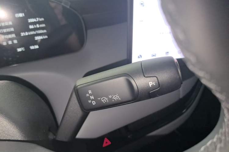 Used Zeekr MIX 2025 Intelligent Driving Version Gear Lever
