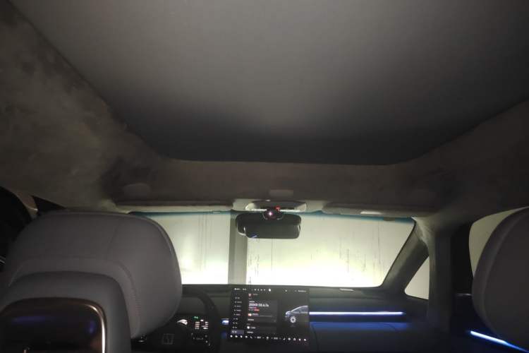 Used Zeekr MIX 2025 Long-Range Intelligent Driving Edition Headliner