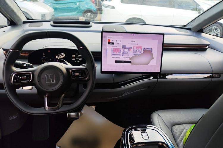 Used Zeekr MIX 2025 Long-Range Intelligent Driving Edition Interior 2