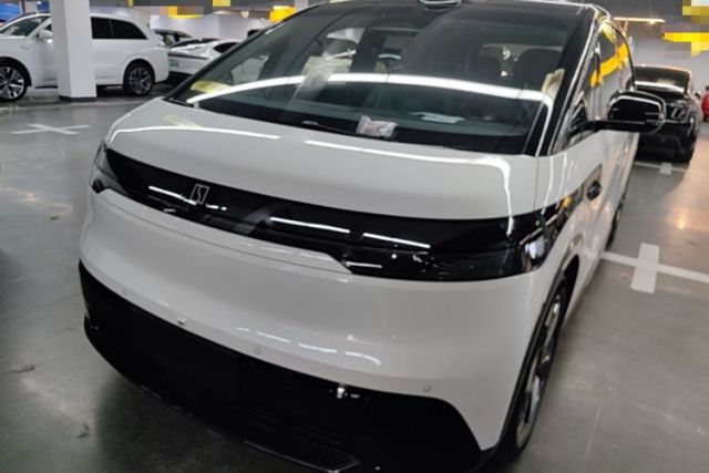 Used Zeekr MIX 2025 Intelligent Driving Version
