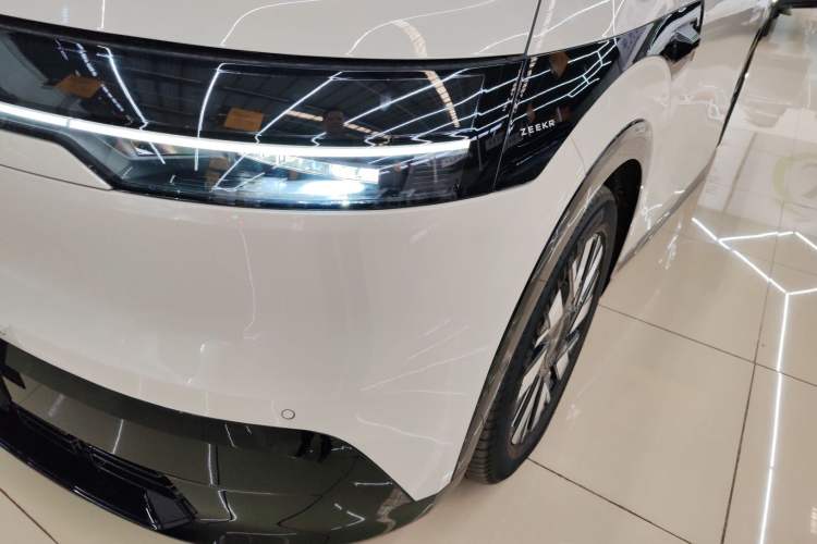 Used Zeekr MIX 2025 Long-Range Intelligent Driving Edition Left Front Headlight