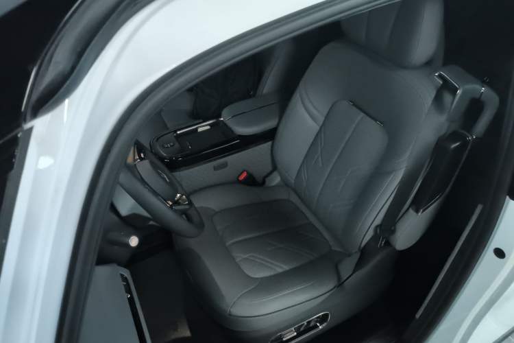 Used Zeekr MIX 2025 Long-Range Intelligent Driving Edition Left Front Seat