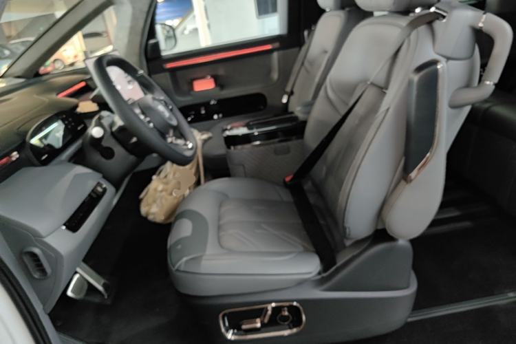 Used Zeekr MIX 2025 Intelligent Driving Version Left Front Seat