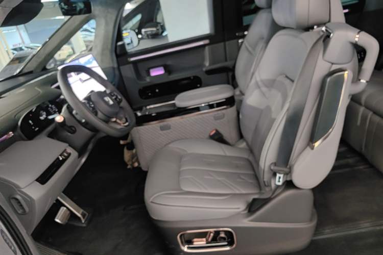 Used Zeekr MIX 2025 Intelligent Driving Version Left Front Seat