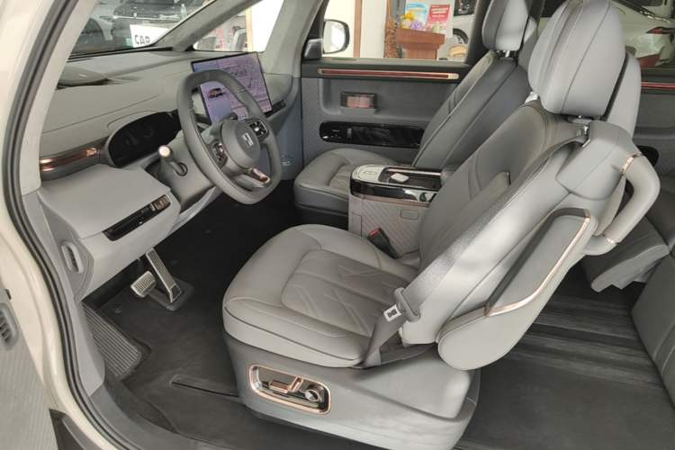 Used Zeekr MIX 2025 Intelligent Driving Version Left Front Seat