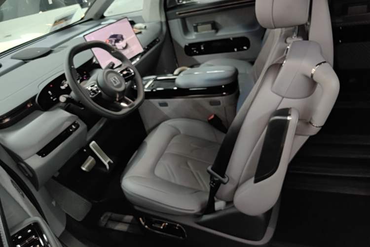 Used Zeekr MIX 2025 Intelligent Driving Version Left Front Seat