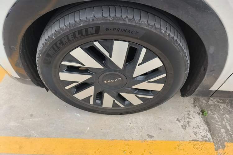 Used Zeekr MIX 2025 Long-Range Intelligent Driving Edition Left Front Wheel Hub