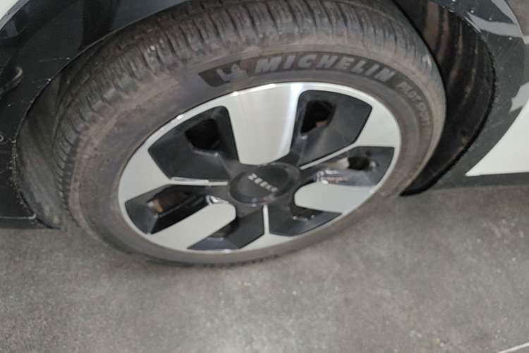 Used Zeekr MIX 2025 Intelligent Driving Version Left Front Wheel Hub