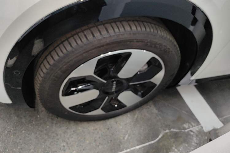 Used Zeekr MIX 2025 Intelligent Driving Version Left Front Wheel Hub