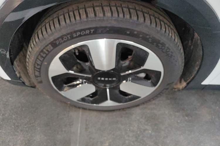 Used Zeekr MIX 2025 Intelligent Driving Version Left Front Wheel Hub