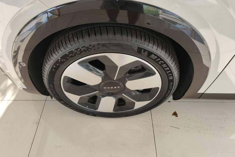 Used Zeekr MIX 2025 Intelligent Driving Version Left Front Wheel Hub