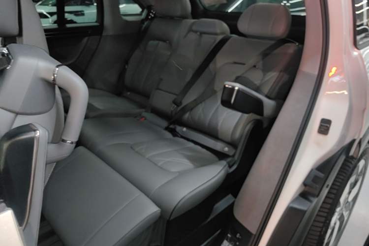 Used Zeekr MIX 2025 Intelligent Driving Version Left Rear Seat