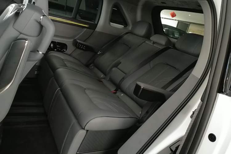 Used Zeekr MIX 2025 Intelligent Driving Version Left Rear Seat