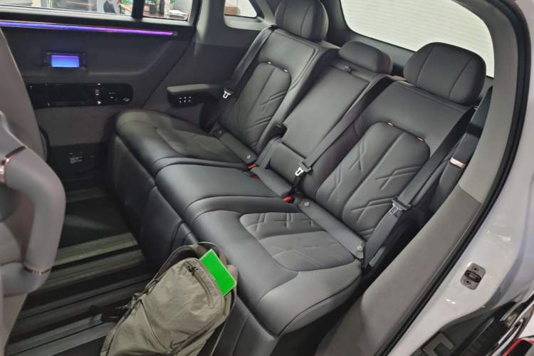 Used Zeekr MIX 2025 Intelligent Driving Version Left Rear Seat