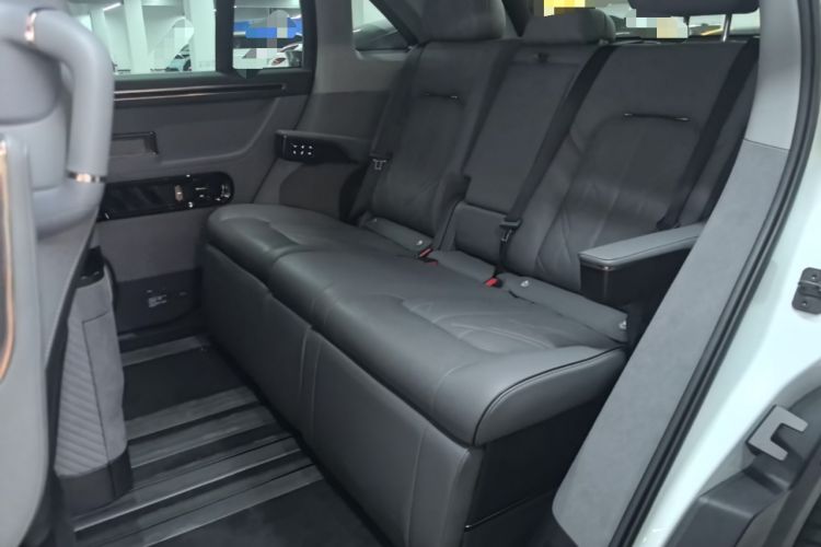 Used Zeekr MIX 2025 Intelligent Driving Version Left Rear Seat