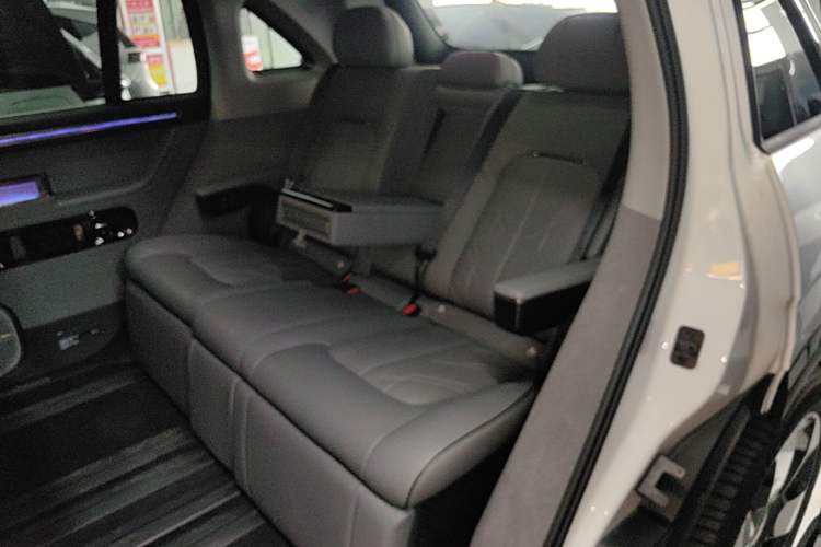 Used Zeekr MIX 2025 Intelligent Driving Version Left Rear Seat