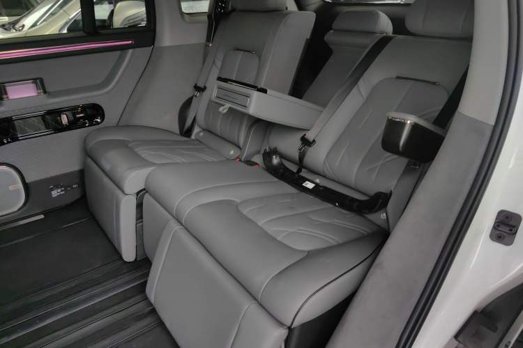 Used Zeekr MIX 2025 Intelligent Driving Version Left Rear Seat
