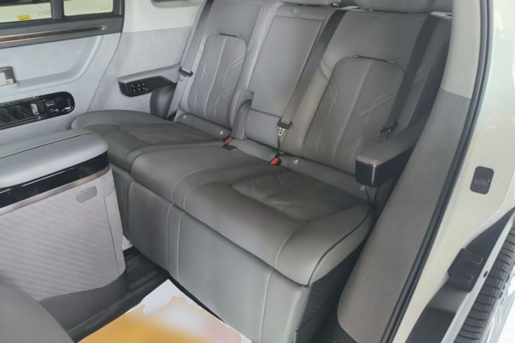 Used Zeekr MIX 2025 Intelligent Driving Version Left Rear Seat