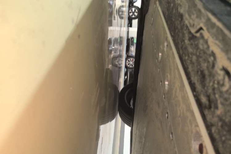 Used Zeekr MIX 2025 Intelligent Driving Version Left Side Sill