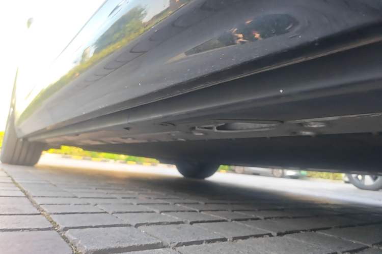 Used Zeekr MIX 2025 Long-Range Intelligent Driving Edition Left Side Sill