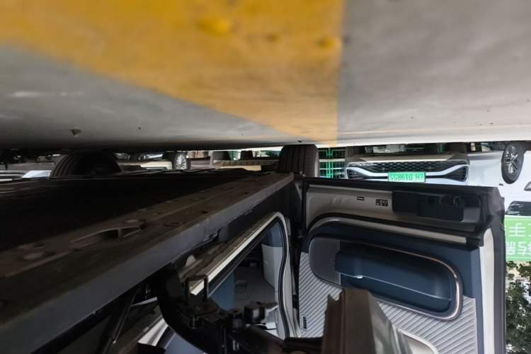 Used Zeekr MIX 2025 Long-Range Intelligent Driving Edition Left Side Sill