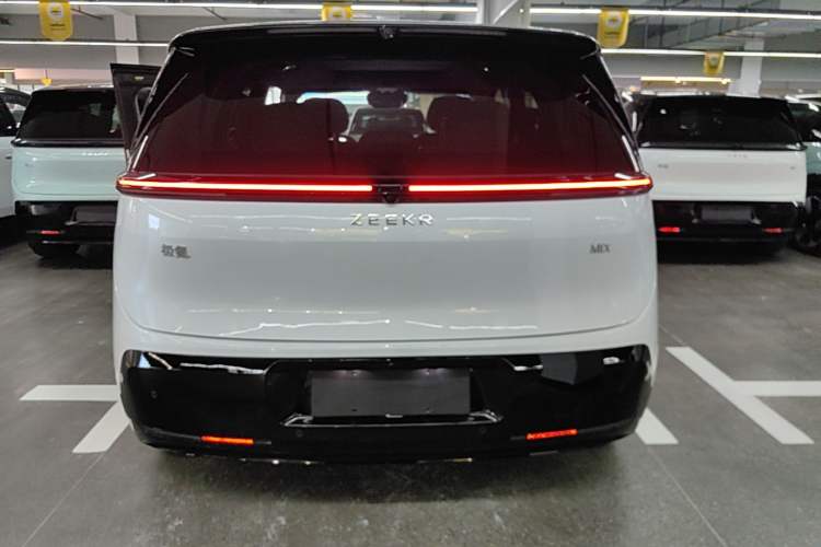 Used Zeekr MIX 2025 Intelligent Driving Version Rear