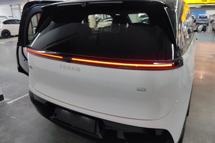 Used Zeekr MIX 2025 Intelligent Driving Version Rear