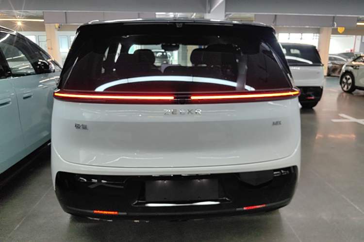 Used Zeekr MIX 2025 Intelligent Driving Version Rear