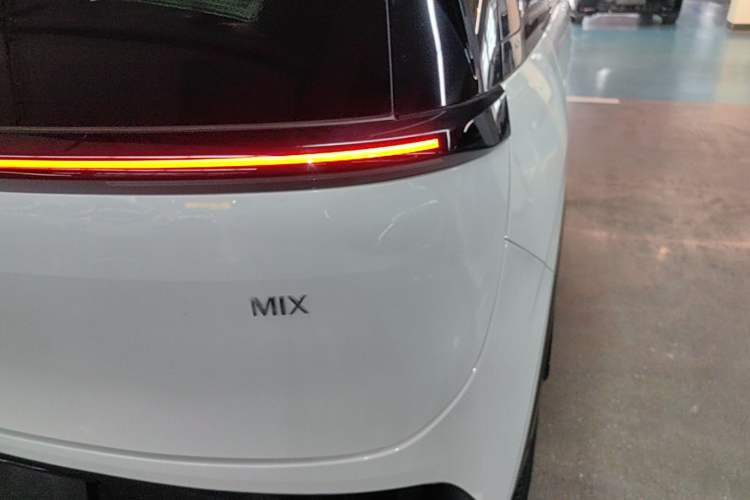 Used Zeekr MIX 2025 Intelligent Driving Version Right Rear Taillight