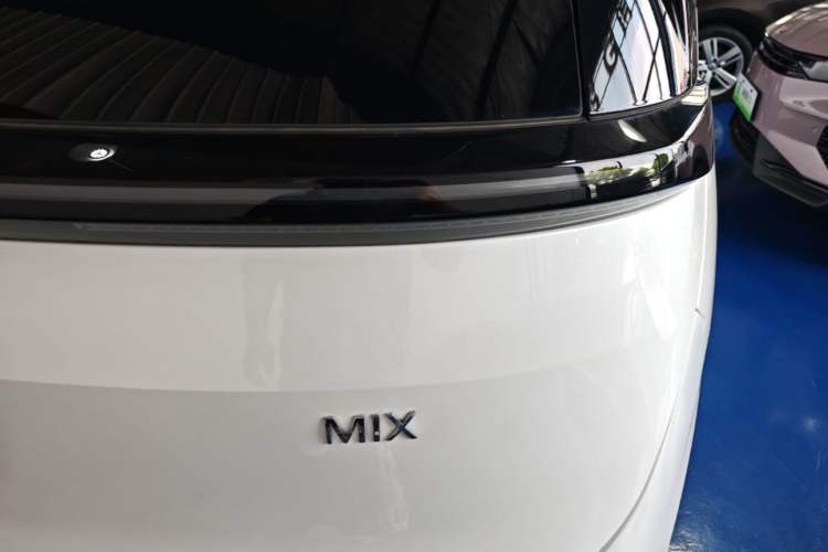 Used Zeekr MIX 2025 Intelligent Driving Version Right Rear Taillight