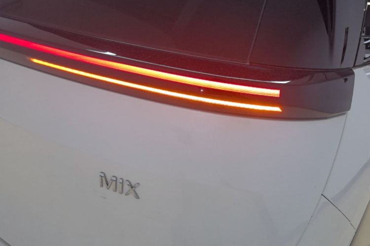 Used Zeekr MIX 2025 Intelligent Driving Version Right Rear Taillight