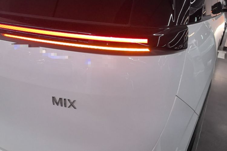 Used Zeekr MIX 2025 Intelligent Driving Version Right Rear Taillight