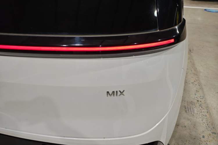Used Zeekr MIX 2025 Intelligent Driving Version Right Rear Taillight