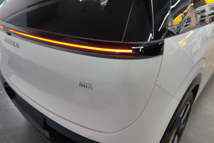 Used Zeekr MIX 2025 Intelligent Driving Version Right Rear Taillight