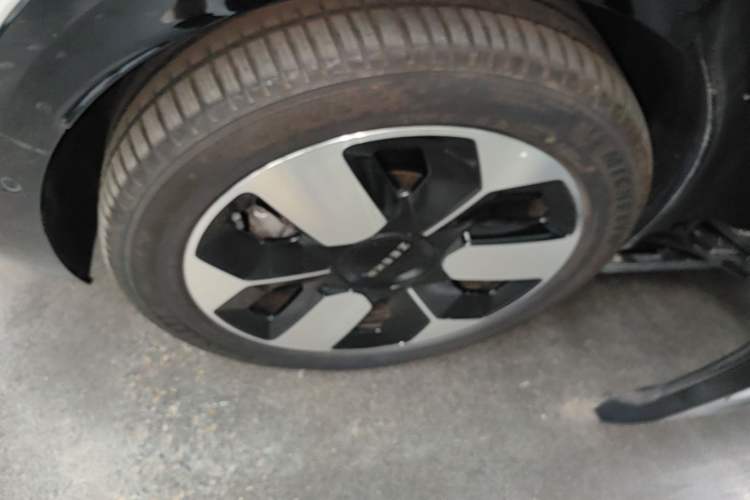 Used Zeekr MIX 2025 Intelligent Driving Version Right Rear Wheel Hub