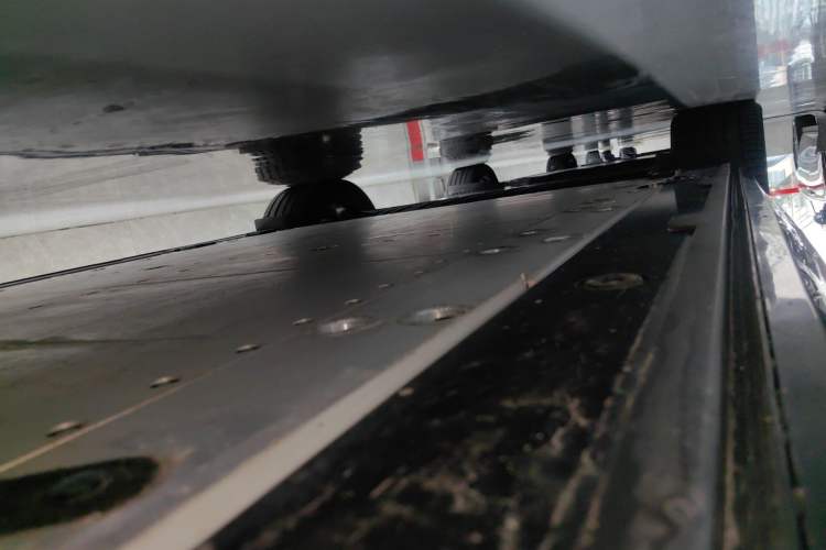 Used Zeekr MIX 2025 Intelligent Driving Version Right Side Sill