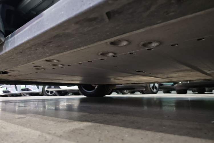 Used Zeekr MIX 2025 Intelligent Driving Version Right Side Sill