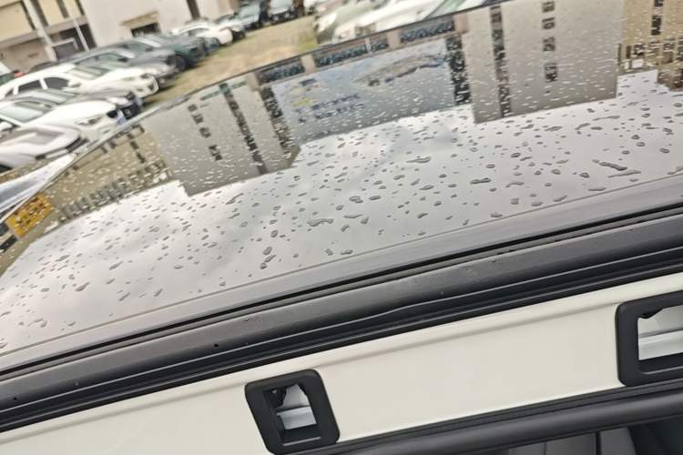 Used Zeekr MIX 2025 Intelligent Driving Version Roof