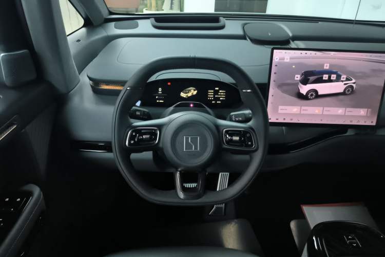 Used Zeekr MIX 2025 Long-Range Intelligent Driving Edition Steering Wheel