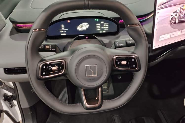 Used Zeekr MIX 2025 Intelligent Driving Version Steering Wheel