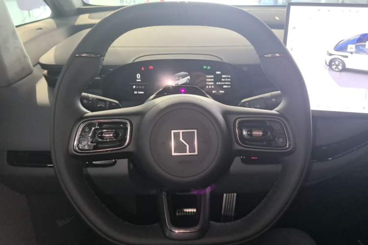 Used Zeekr MIX 2025 Intelligent Driving Version Steering Wheel