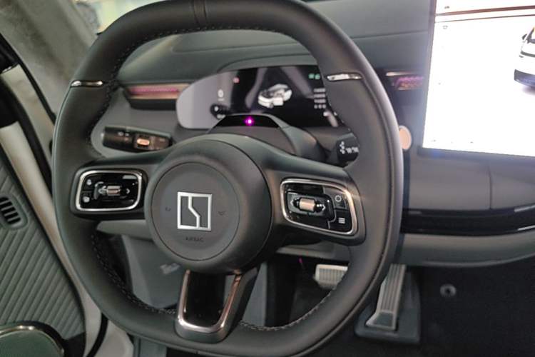 Used Zeekr MIX 2025 Intelligent Driving Version Steering Wheel