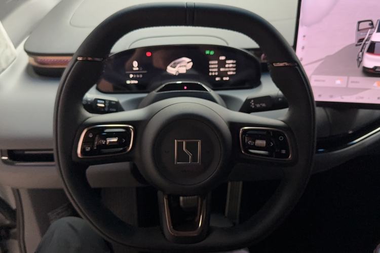 Used Zeekr MIX 2025 Intelligent Driving Version Steering Wheel