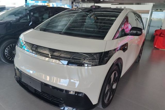 Used Zeekr MIX 2025 Intelligent Driving Version